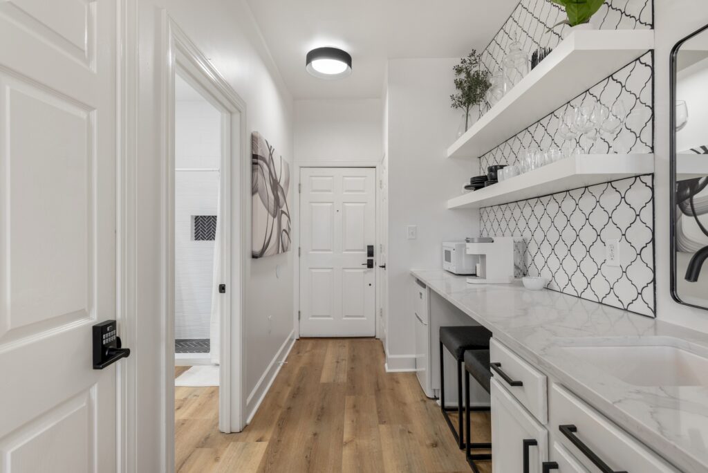 Sea Breeze studio entry and interior layout